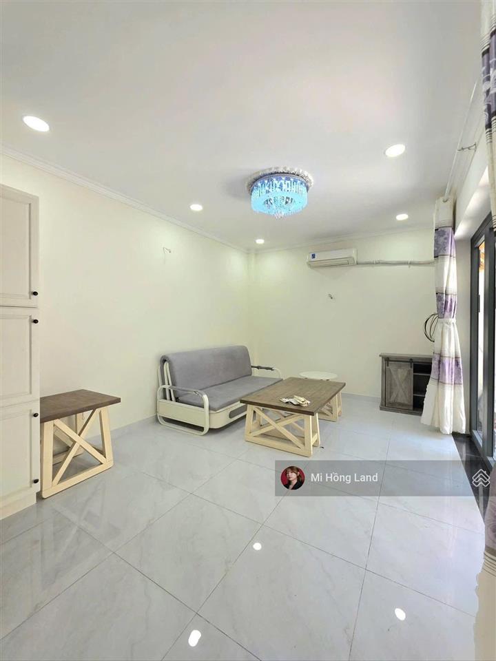 Hàng hiếm nhà đẹp shr 75m2 giá chỉ 4tỷ390 tl mạnh