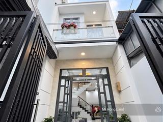 Nhà đẹp sát phú mỹ hưng q7, 64m2, 5tỷ8 tl