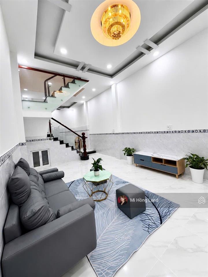 Nhà đẹp sát phú mỹ hưng q7, 64m2, 5tỷ8 tl