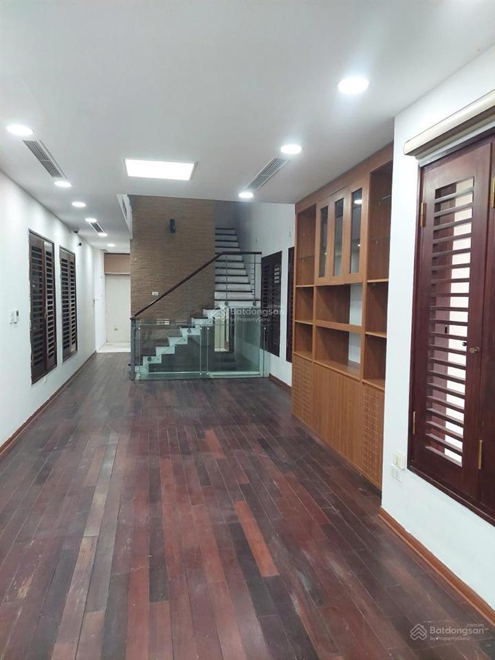 Bán nhà trần quang diệu mặt phố toà 7 tầng thang máy, thông sàn dòng tiền cho thuê, sổ đỏ cc