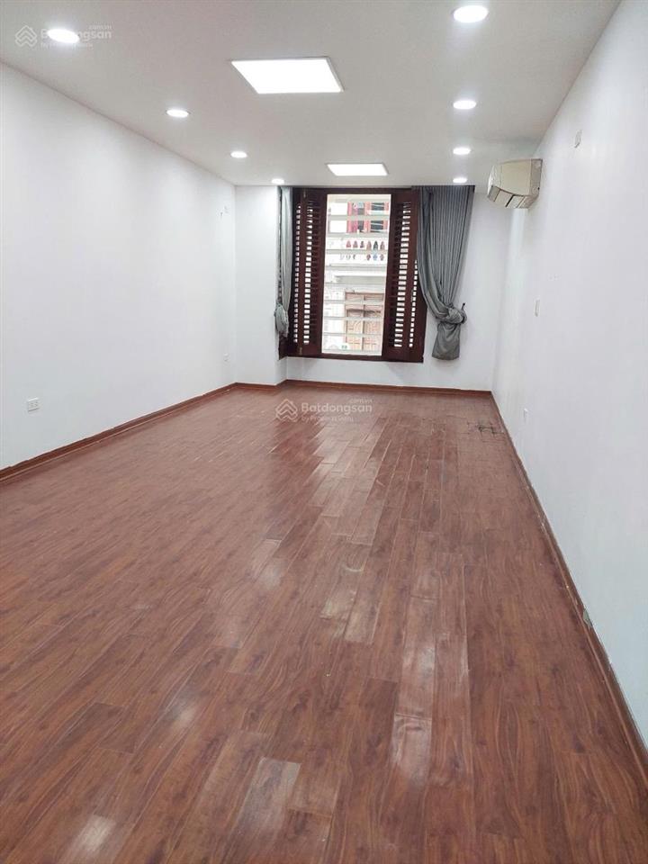 Bán nhà trần quang diệu mặt phố toà 7 tầng thang máy, thông sàn dòng tiền cho thuê, sổ đỏ cc