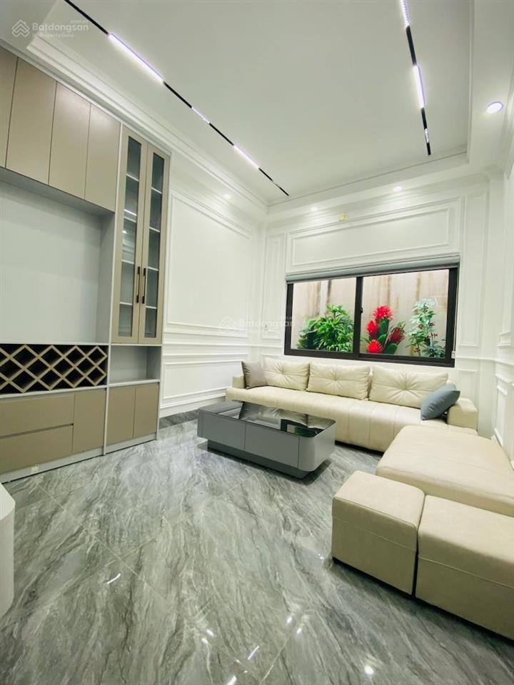 Gấp ! bán nhà phân lô nguyễn chí thanh, ô tô đỗ cửa, 5 tầng thang máy, 2 mặt thoáng, qh ổn định