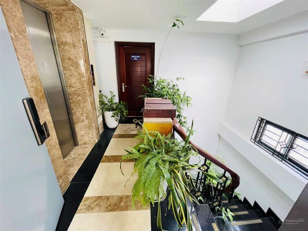 Bán nhà nguyễn chí thanh 45m2 x 5 tầng, phân lô ô tô, thang máy, 13,89 tỷ
