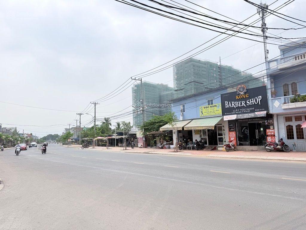 Bán đất tặng nhà c4  lò lu  60m hxh  full thổ cư  chỉ 3.95tỷ