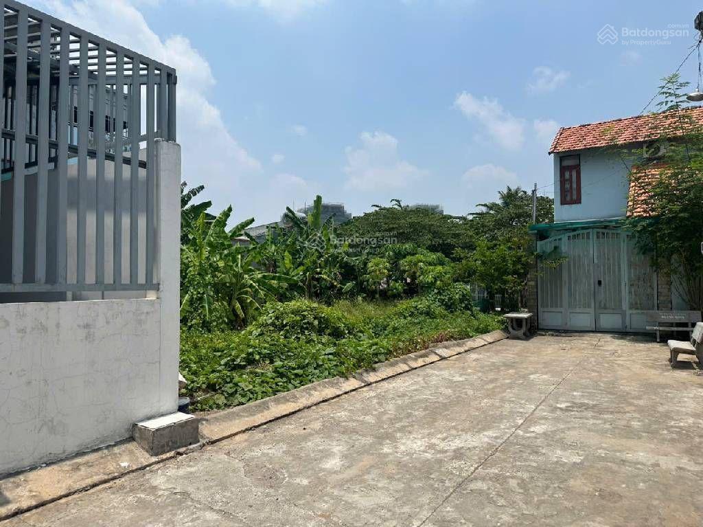 Lò lu  138m2 ngang 8m  ngay kdc simcity  đường oto 8m  chỉ nhỉnh 5tỷ