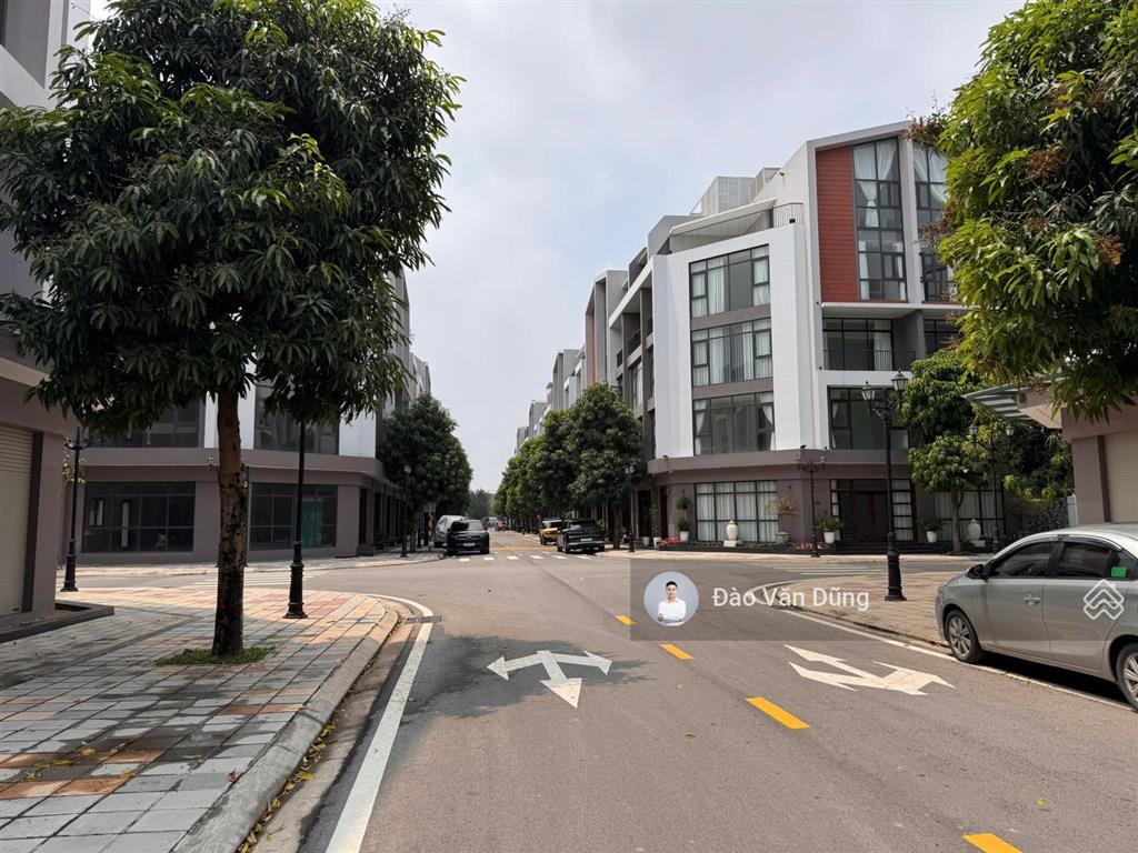 Chủ nhà gửi bán shophouse đối diện chung cư giá rẻ nhất thị trường