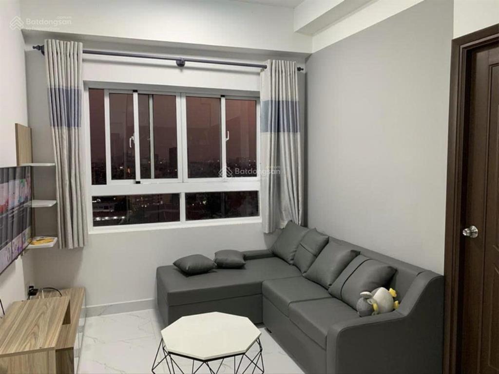 Bán gấp chung cư idico tân phú, 68m2, 2tỷ150 full nội thất, 2pn 2wc, sổ hồng bao sang tên