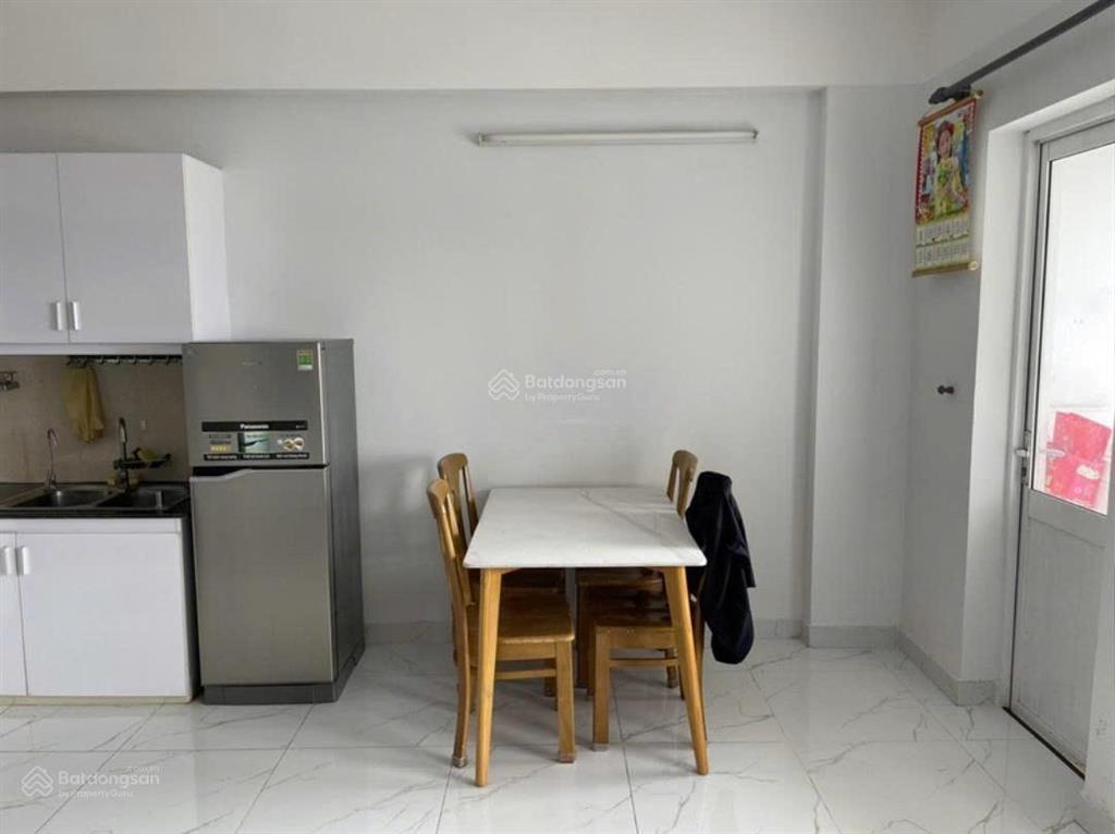 Bán gấp chung cư idico tân phú, 68m2, 2tỷ150 full nội thất, 2pn 2wc, sổ hồng bao sang tên