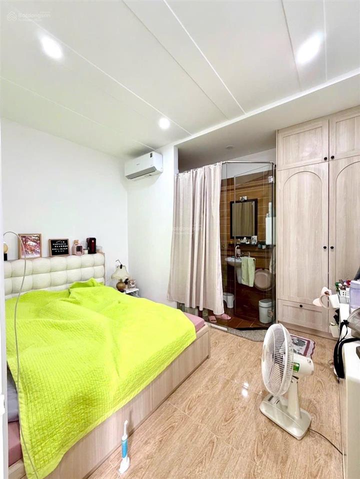 Rao bán gấp nhà đất , phú nhuận , 41m2, 4pn ,5wc , 5 tầng , 2tỷ850 sổ hồng riêng bao sang tên