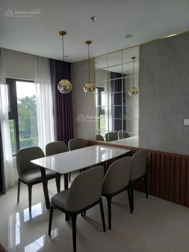 Có 700tr là sở hữu ngay vinhome grand park q9, 71m2 , 2ty300mua qua chính chủ , full nội thất, 2pn