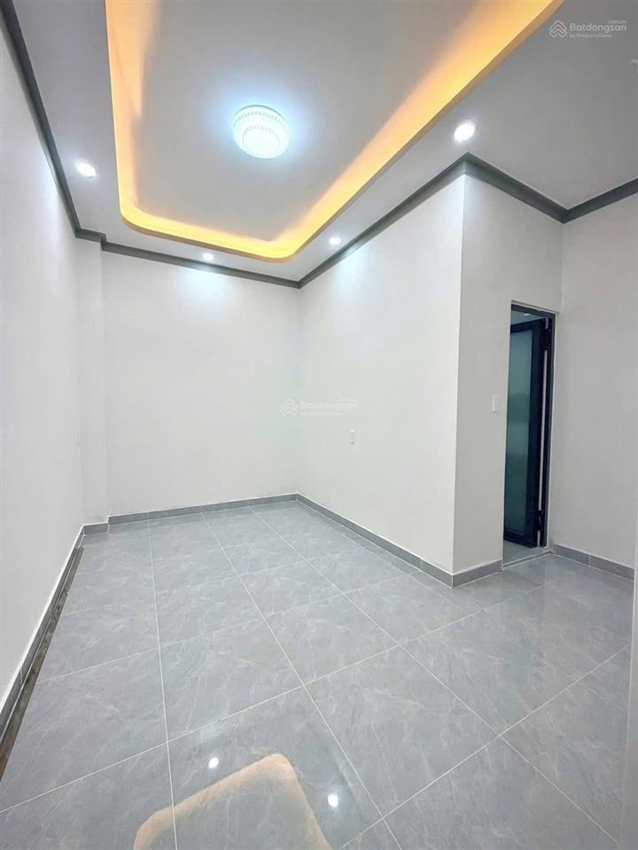 Chính chủ rao bán nhà bình thạnh, 47.5m2, 3pn 3wc, full nội thất, sổ hồng riêng