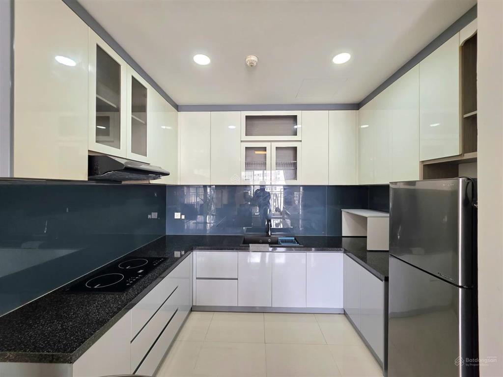 Bán gấp chung cư golden mansion phú nhuận, 75m, 2tỷ500 ,2pn, full nội thất, giá thương lượng