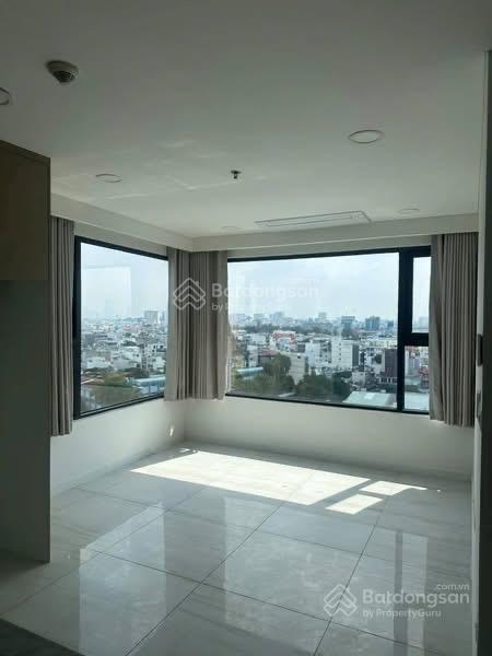 Chính chủ cần bán căn kingdom 101 q10, 71m2, 2pn, full nội thất, sổ hồng riêng