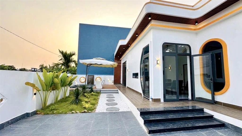 Vị trí vàng mặt tiền đường lớn ngay tại trung tâm bình chánh thích hợp buôn bán kinh doanh