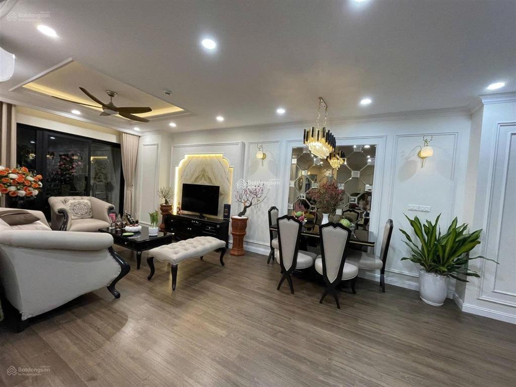 Chính chủ bán nhanh căn hộ vip 3n2vs 104m2 toà b vinaconex 2 nhà cực đẹp giá 7,x tỷ