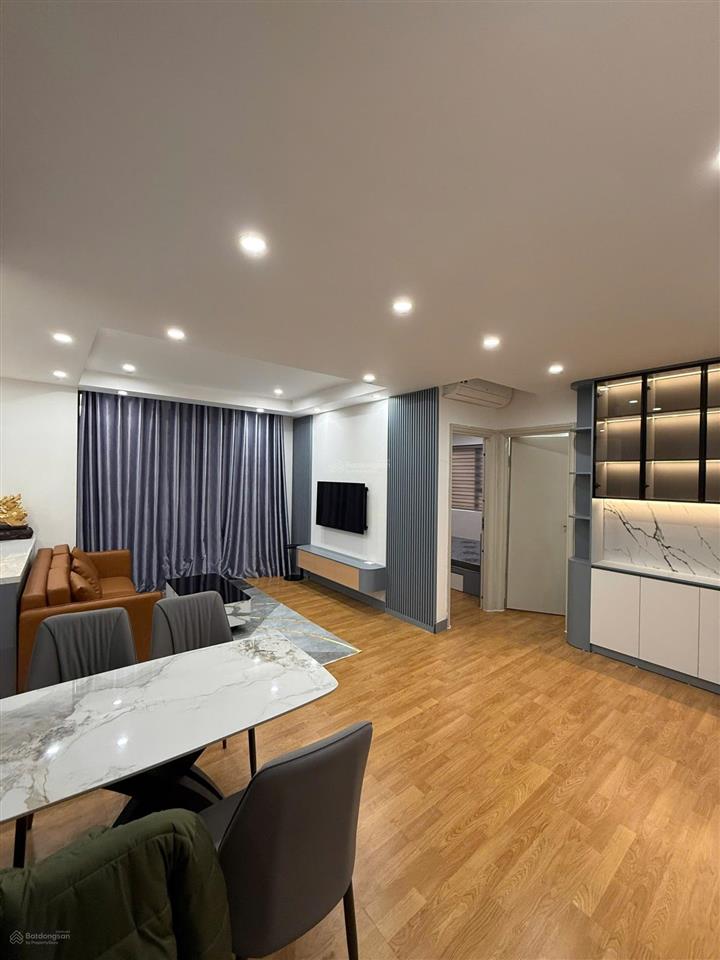 Chính chủ bán căn hộ 3n2vs88m2 giá 6 tỷ đồng phát park view tower