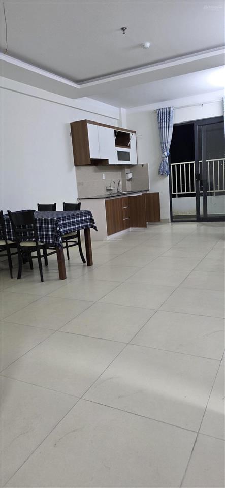 Cho thuê căn hộ teccohome an phú có nội thất giá 5 triệu /1 tháng