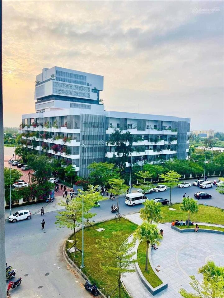 Đất đô thị đường 34m gần đại học và bệnh viện phan châu trinh, sát khu fpt