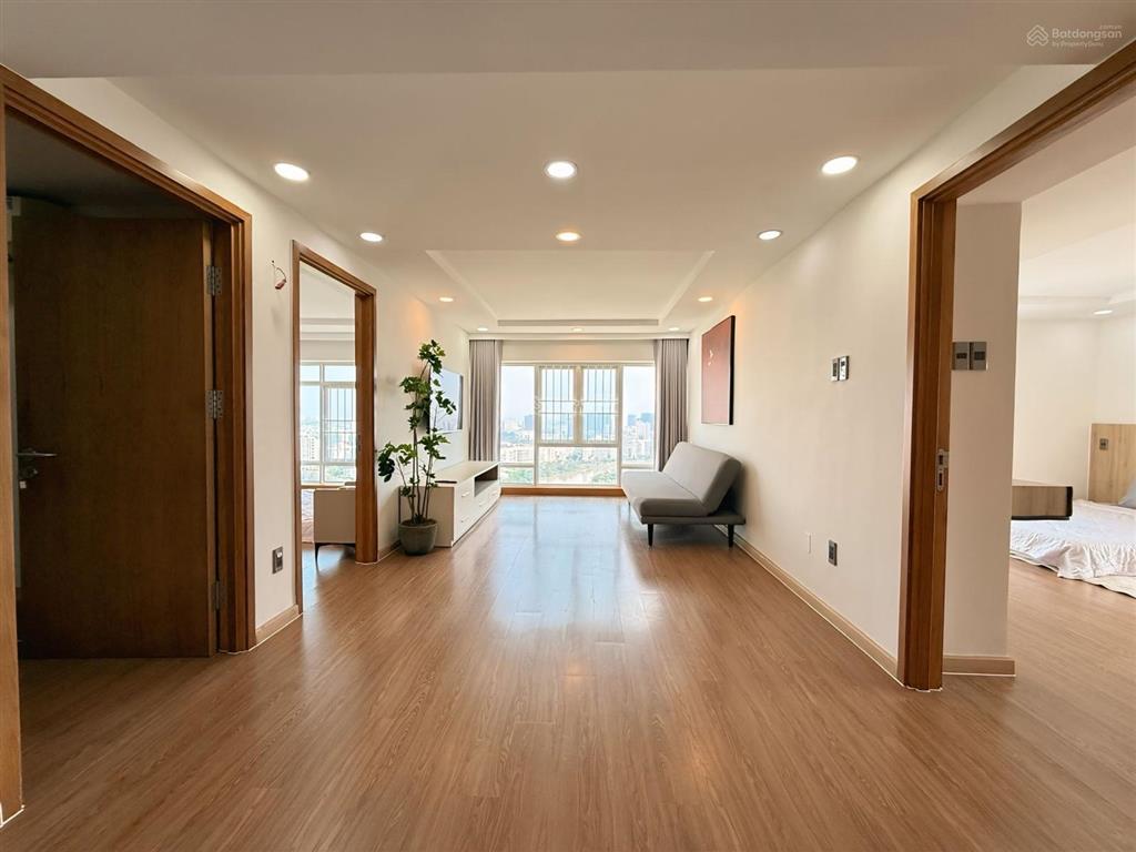 Bán căn hộ duplex vừa ở vừa cho thuê 260m2 view 270 độ ôm phú mỹ hưng và quận 1.
