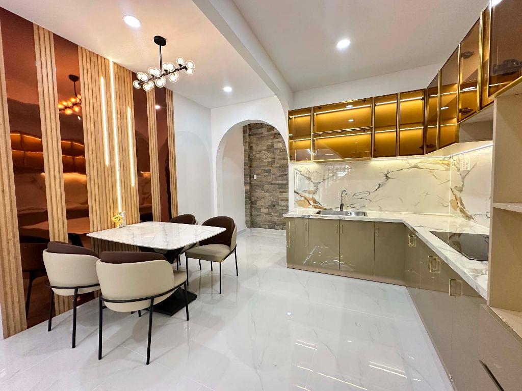 NHÀ 4 TẦNG HXH 10M PHAN HUY ÍCH - 68M² (4×17) - GẦN SÂN BAY - 9.8 TỶ