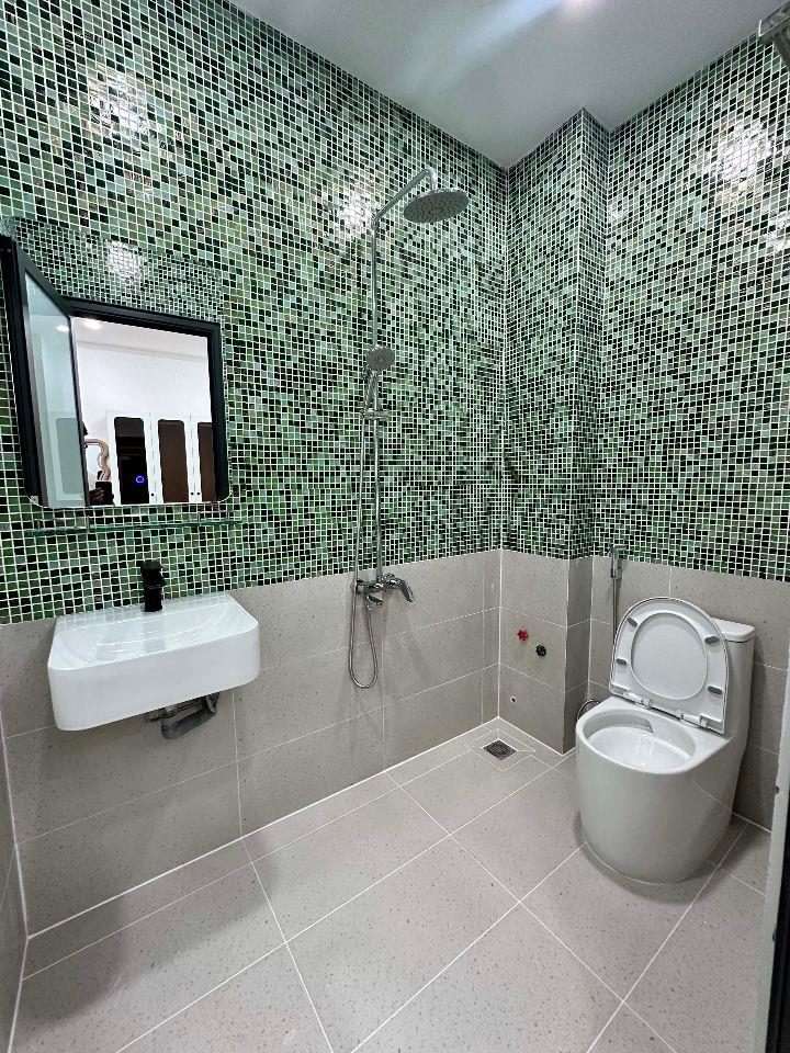NHÀ 4 TẦNG HXH 10M PHAN HUY ÍCH - 68M² (4×17) - GẦN SÂN BAY - 9.8 TỶ