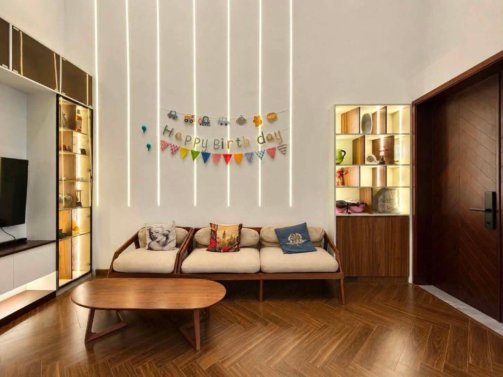 SMARTHOME THANG MÁY - NỘI THẤT HƠN 7 TỶ - HẺM XE HƠI 10M - CHỈ 13.8 TỶ