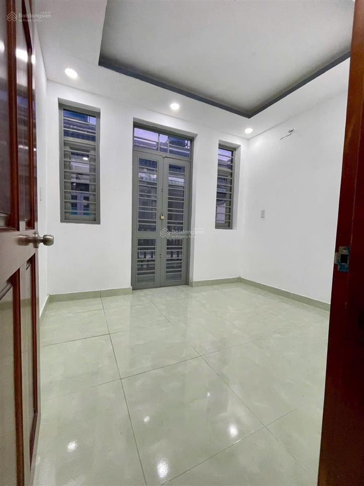 Bán gấp nhà riêng 48m2 đường nguyễn văn bứa, hóc môn gần chợ nhị xuân nhà sổ riêng sổ sẵn giá 925tr