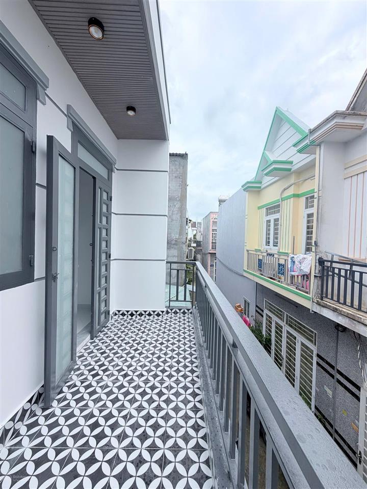 Vì chuyển công tác nên muốn bán lại căn nhà