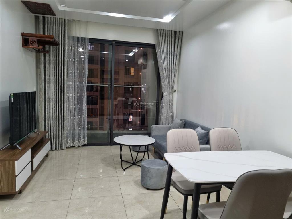 Căn hộ đủ đồ view hồ 2n2vs bán nhanh giá 9 tỷ.  0984 898 ***