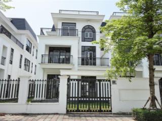 Biệt thự song lập 250m2 cách công viên chỉ 50m, tổng tiền 17,x tỷ bao gồm thuế phí chuyển nhượng