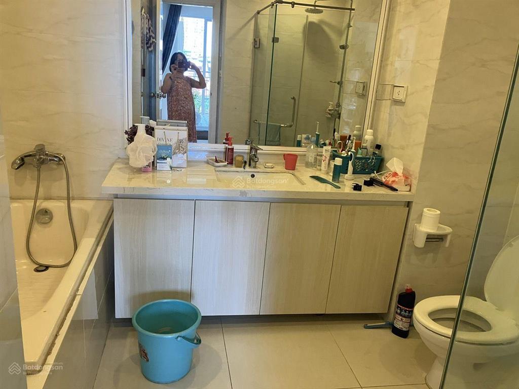 Bán căn hộ chung cư oriental westlake số 174 lạc long quân, 91m2 giá hơn 8 tỷ full nội thất