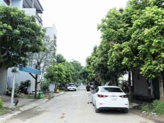Bán đất đấu giá băng 2 trung tâm huyện mê linh, đối diện sun mê linh, 82,5m, mt 5m, hiếm nhà bán