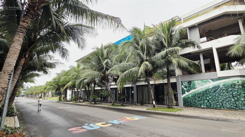 Shophouse góc flamingo đại lải 92m2 xây dựng 4 tầng, 259m2 xây dựng vừa kinh doanh vừa nghỉ dưỡng