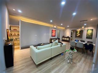 Chính chủ bán chcc tại n05 thnc  3n2w  giá 13,9 tỷ  dt 159m2  full nt mới  sẵn sổ giao dịch