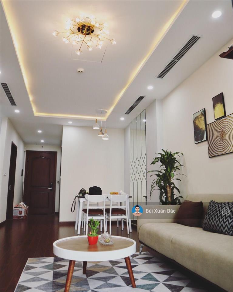 Chính chủ bán chcc tại chung cư pcc1 triều khúc 2pn, 2wc  giá 5,4 tỷ  dt 60m2  sổ đỏ sẵn gd