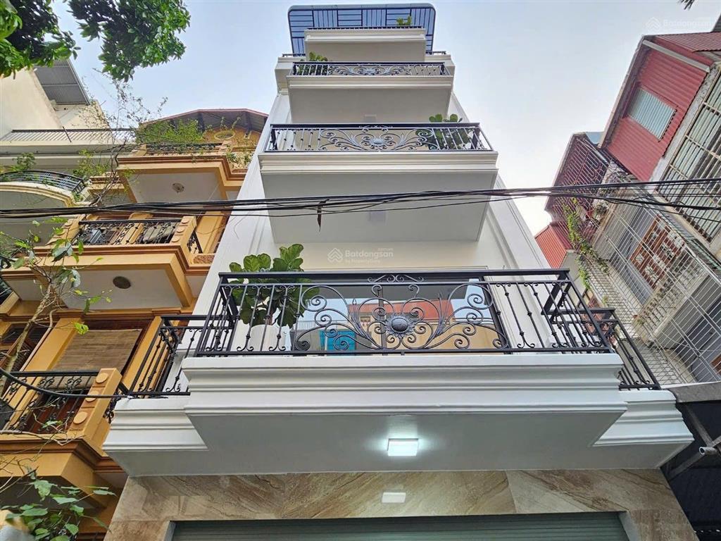 Bán nhà riêng phố ngọc lâm gần phố cổ, giá đầu tư, 80m2, 6 tầng, thang máy, 6 ngủ, gara ô tô