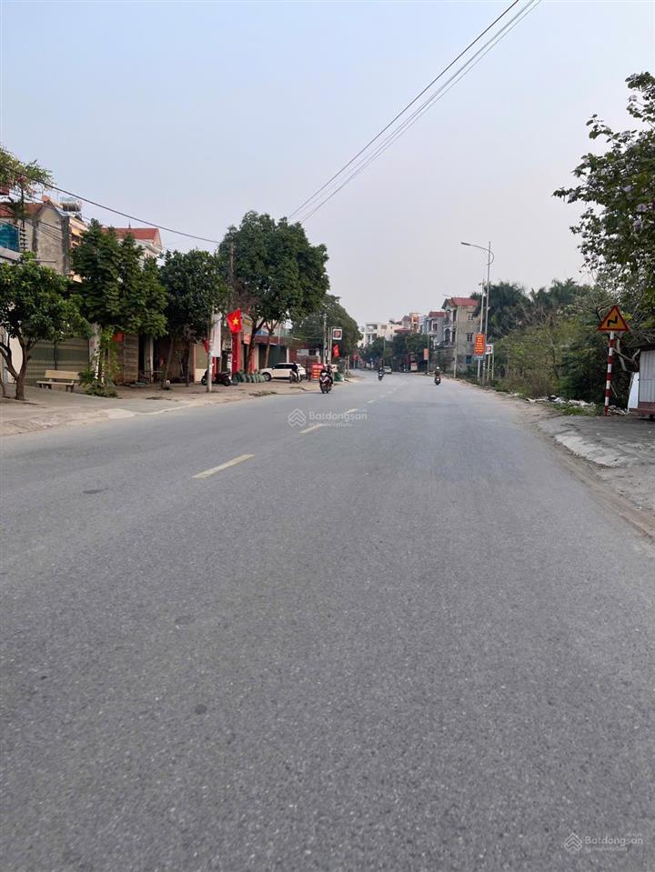 Mặt đường ql kinh doanh mọi mặt hàng