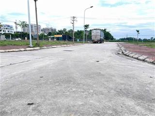 Lô đất yên vinh 111m đất đấu giá x2