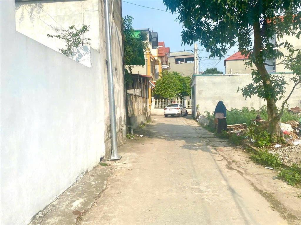 Bán lô đất 55m nằm trung tâm nhiều dự án