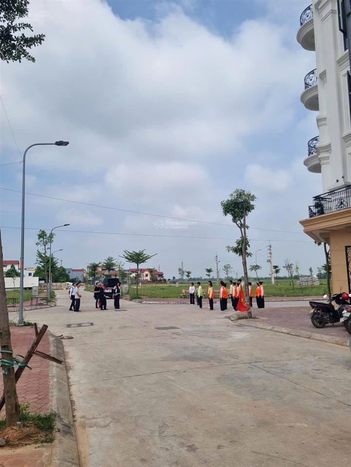 Lô đất đấu giá đẹp 100m thôn bạch đa, hà nội