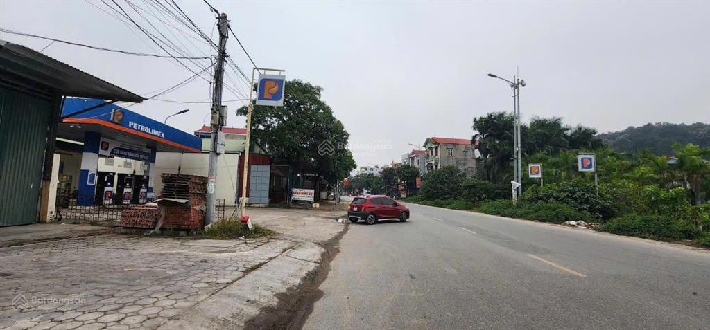 Đất kinh doanh mặt đường ql23 diện tích 80m