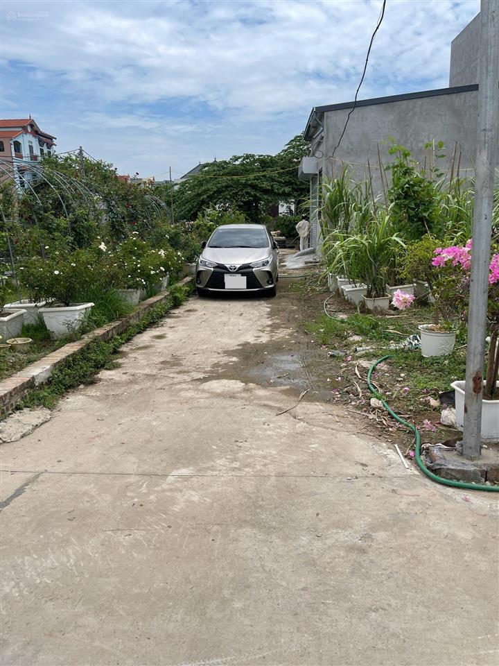 Hàng diện tích nhỏ hiếm 40m quang minh hà nội