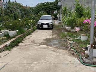 Hàng diện tích nhỏ hiếm 40m quang minh hà nội