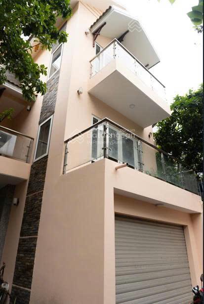 Vị trí vàng! chính chủ bán biệt thự sân vườn hẻm xe tải 8m  204m2, ở hay kinh doanh đều được!