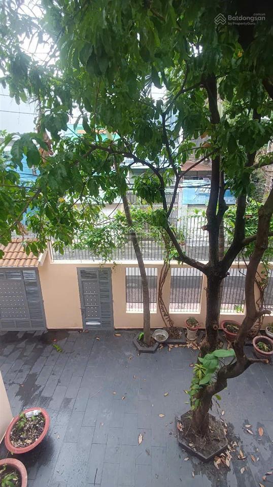 Vị trí vàng! chính chủ cho thuê biệt thự sân vườn hẻm xe tải 8m  204m2, ở hay kinh doanh đều được