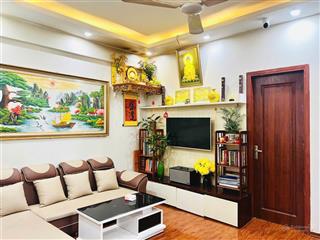 Chính chủ gửi bán căn hộ 59m 2pn 2vs sổ đỏ lâu dài giá 4x tỷ tại toà vp5 kđt linh đàm  hoàng mai