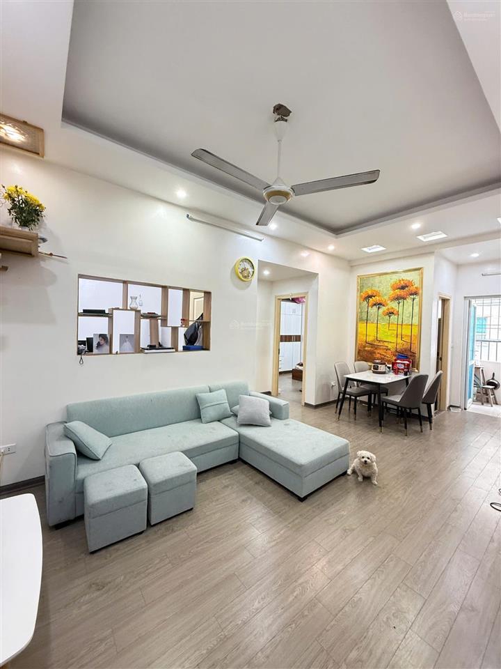 Bán căn góc 70m2 2pn 2vs sổ đỏ chinh chủ 4,2 tỷ tại toà ct4 kđt mới xa la, view đẹp, giá siêu hời