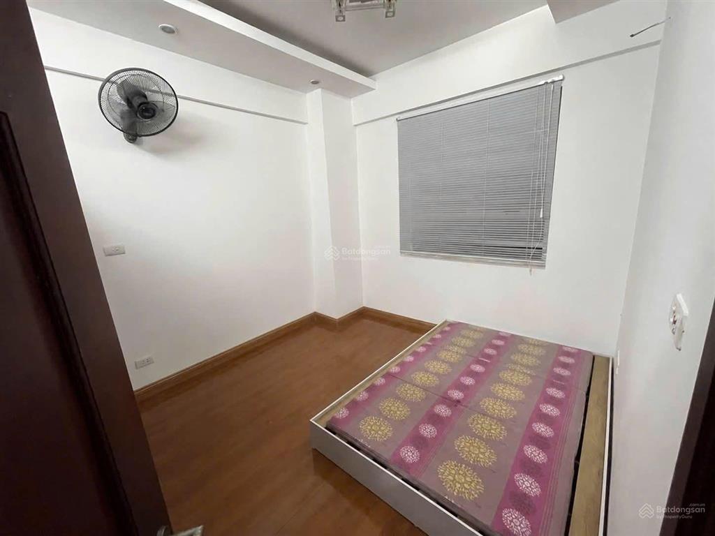 Cho thuê căn góc 104m 3pn tòa ct3 xa la nội thất đầy đủ vào ở ngay