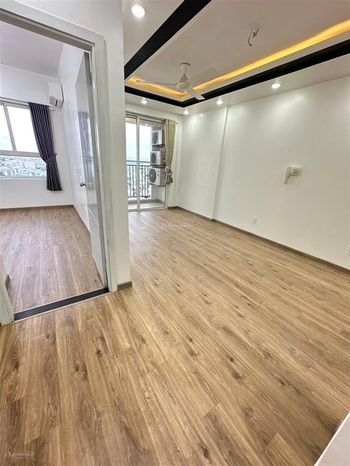 Cần tiền kinh doanh bán căn 2pn, richstar, đầu tư nội thất để ở như hình, đã có hđmb
