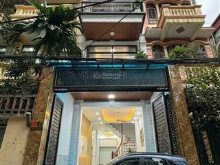 Siêu phẩm thanh xuân 40m2  5 tầng  mt 3,6m  9,8 tỷ. ô tô đỗ cổng, 5 ngủ rộng full công năng